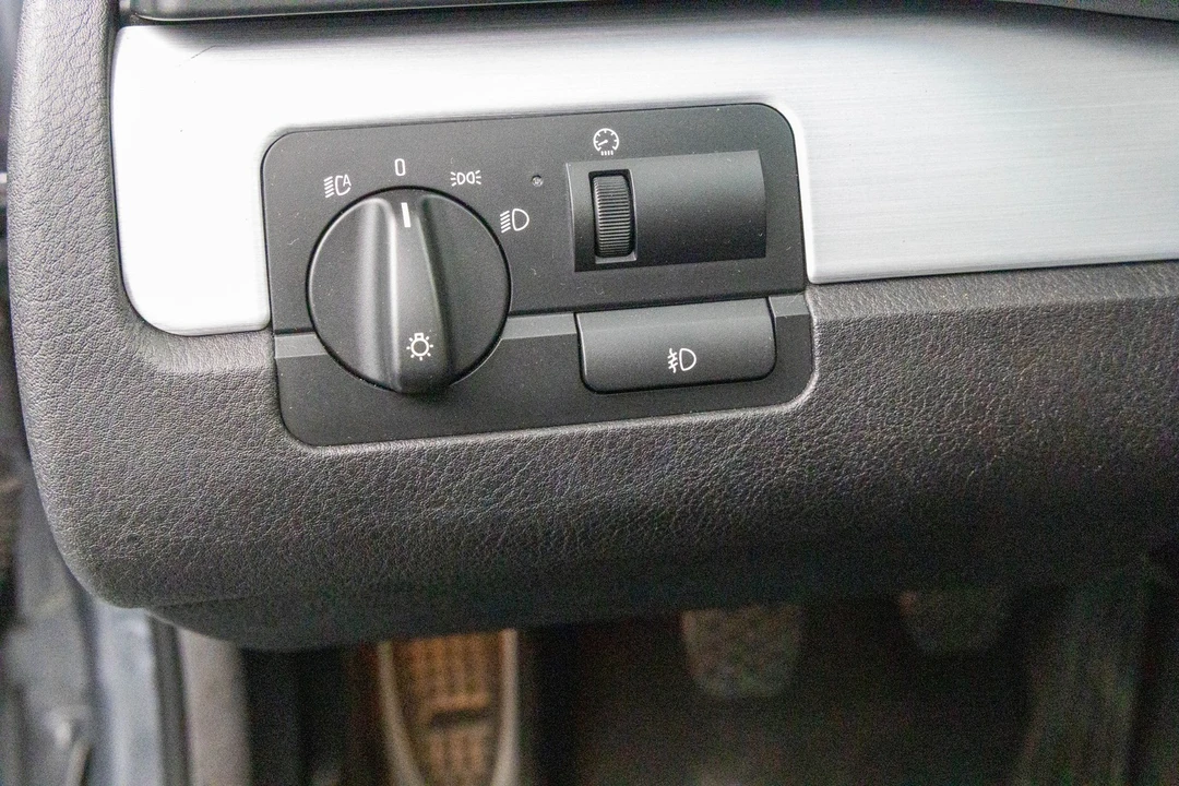 2003 BMW E46 M3 - Image 8 of 12