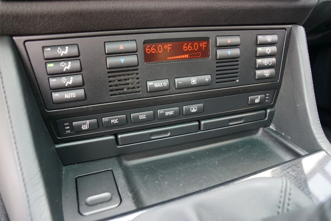 2003 BMW E39 M5 - Image 28 of 31
