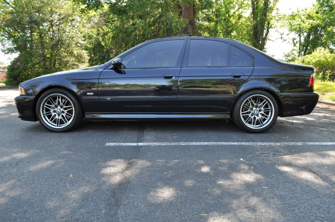 2003 BMW E39 M5 - Image 2 of 31