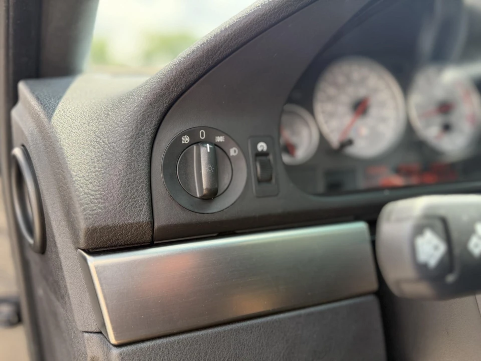 2003 BMW E39 M5 - Image 29 of 31