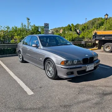 2003 BMW M5