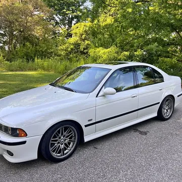 2003 BMW M5