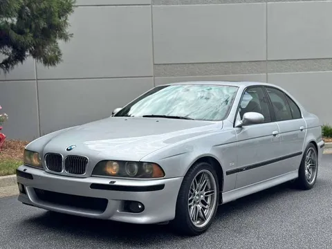 2003 BMW M5