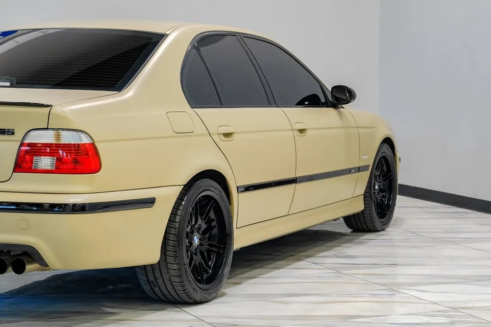 2003 BMW E39 M5 - Image 14 of 20