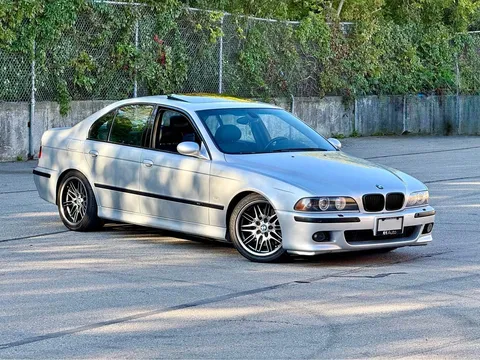 2003 BMW M5