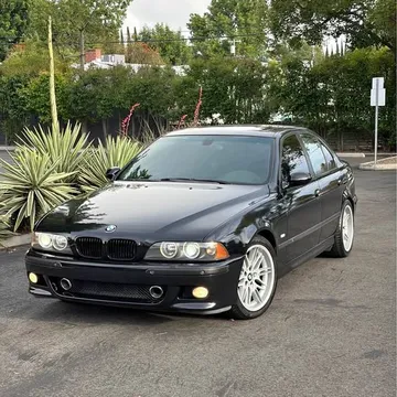 2003 BMW M5 Sedan