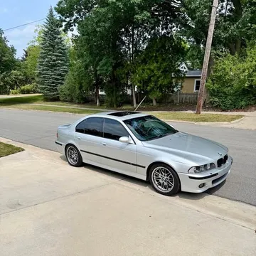 2003 BMW M5 Sedan