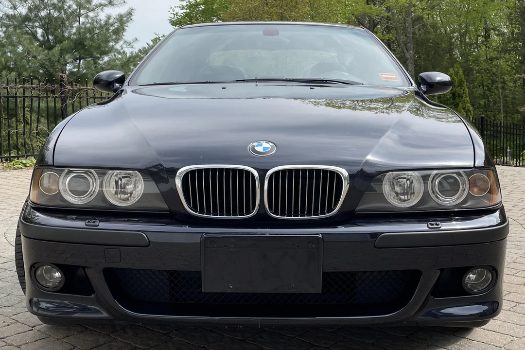 2003 BMW E39 M5 - Image 2 of 31