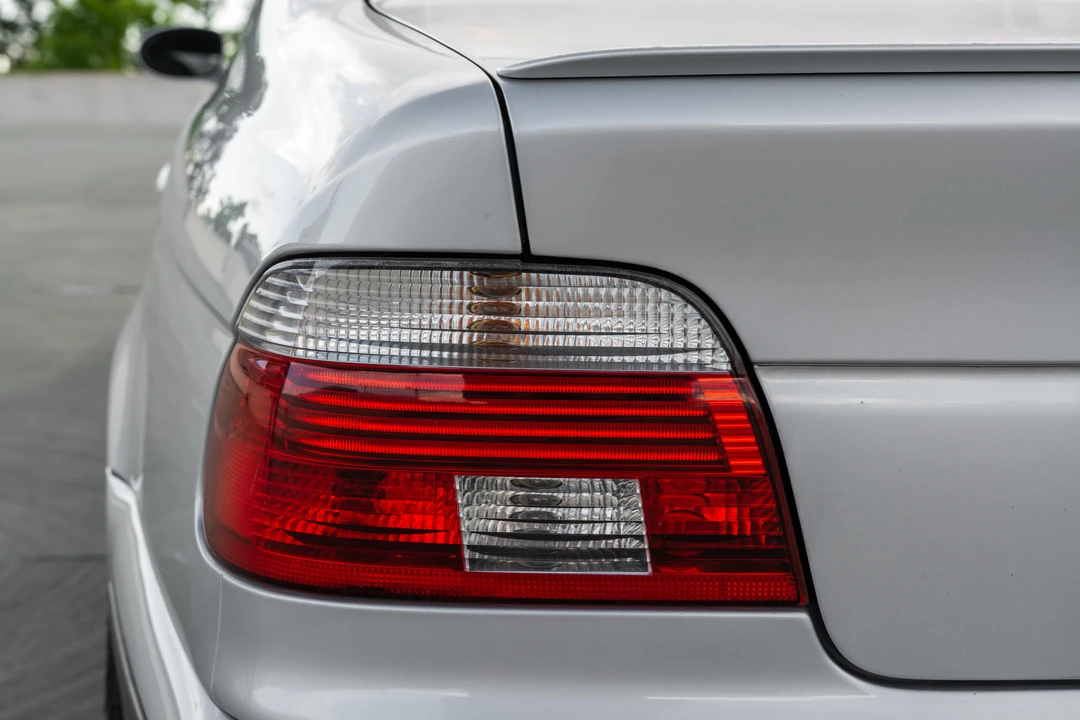 2003 BMW E39 M5 - Image 19 of 31