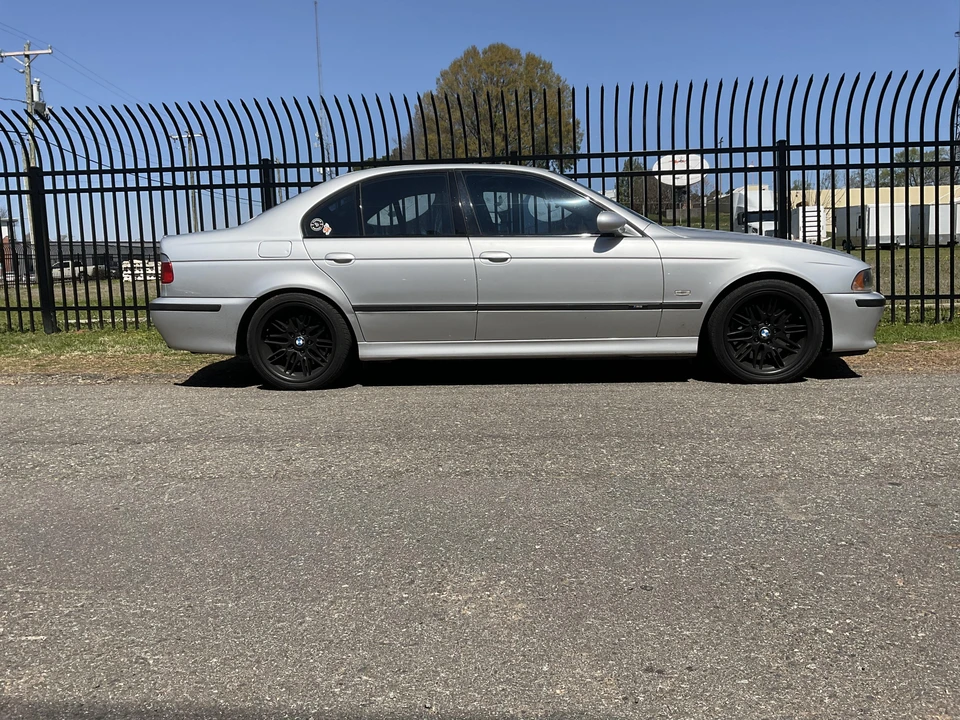2003 BMW E39 M5 - Image 9 of 31