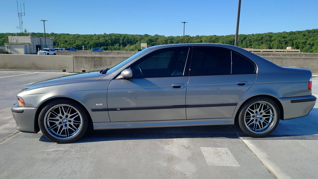 2003 BMW E39 M5 - Image 10 of 31