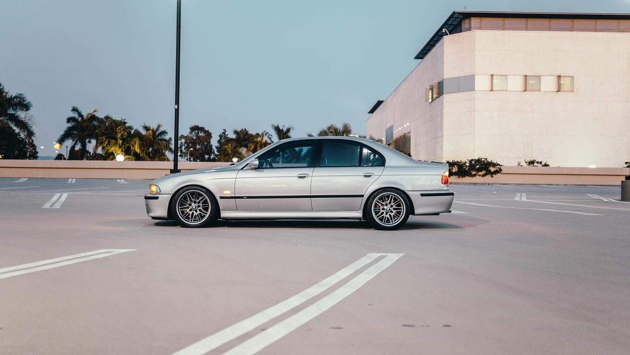 2003 BMW E39 M5 - Image 10 of 25
