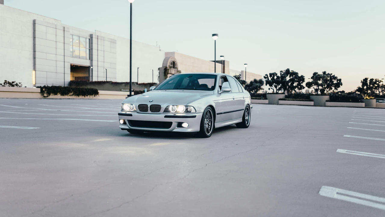 2003 BMW E39 M5 - Image 9 of 25