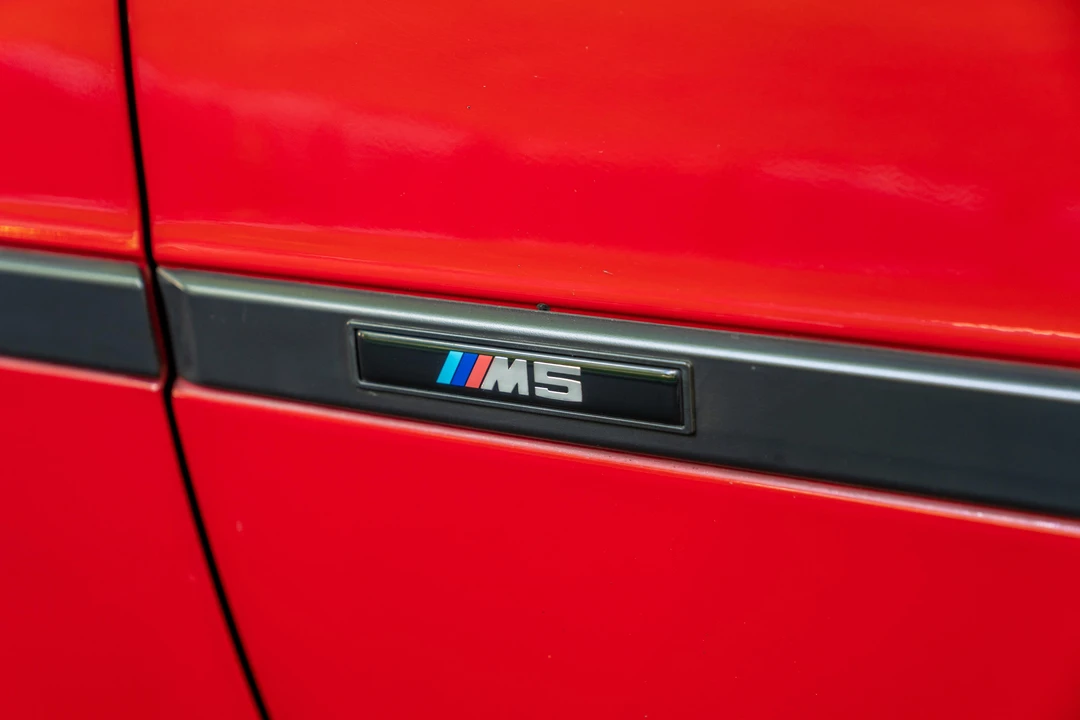 2003 BMW E39 M5 - Image 18 of 31