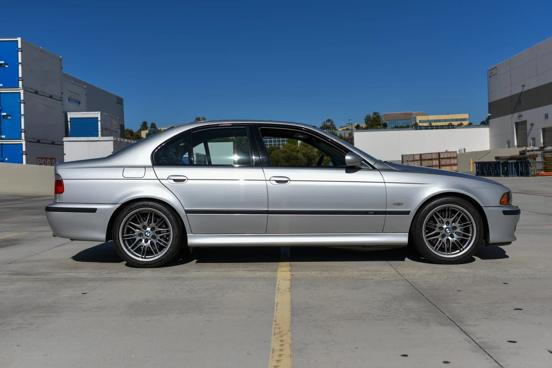 2003 BMW E39 M5 - Image 28 of 31