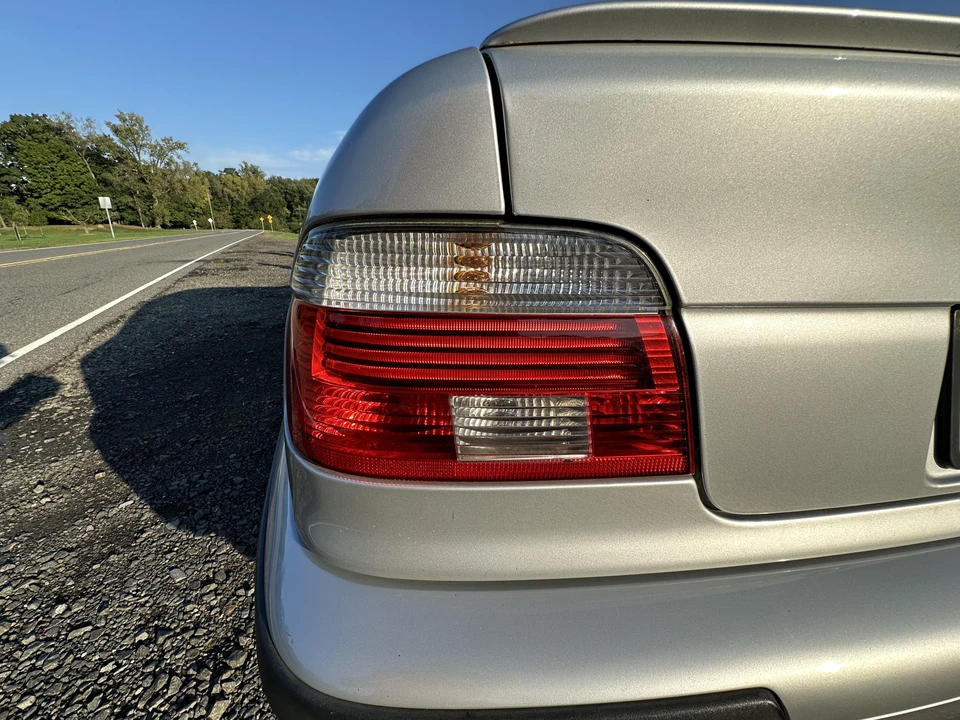 2003 BMW E39 M5 - Image 27 of 31