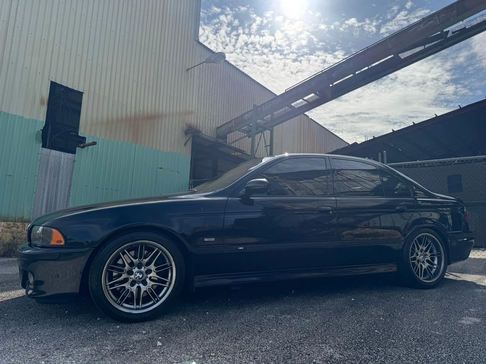 2003 BMW E39 M5 - Image 8 of 31