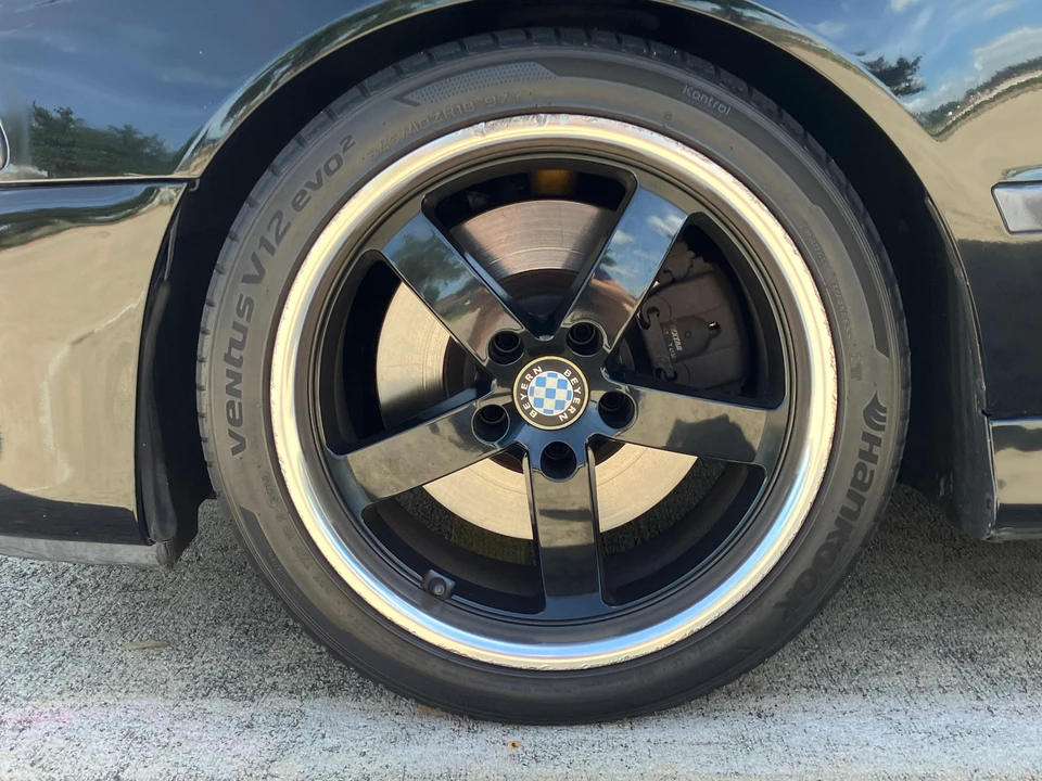 2003 BMW E39 M5 - Image 29 of 31