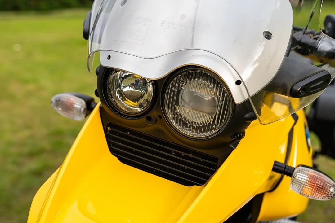 2003 BMW R1100 & R1150 & R1200 & R1250 & R1300 - Image 12 of 30