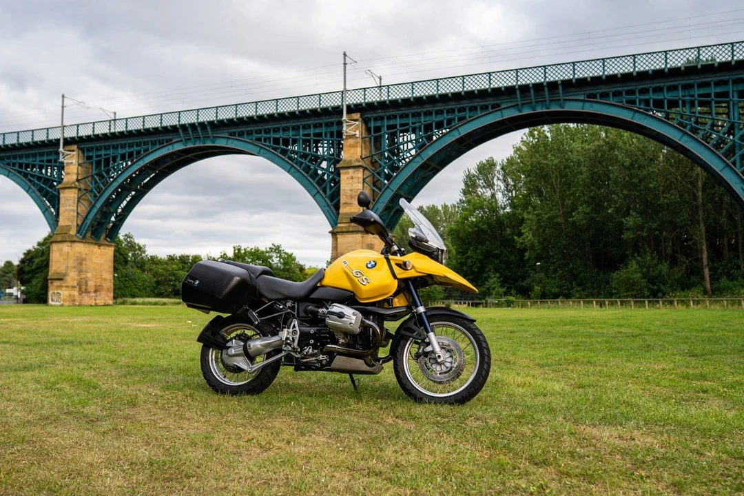 2003 BMW R1100 & R1150 & R1200 & R1250 & R1300 - Image 2 of 30