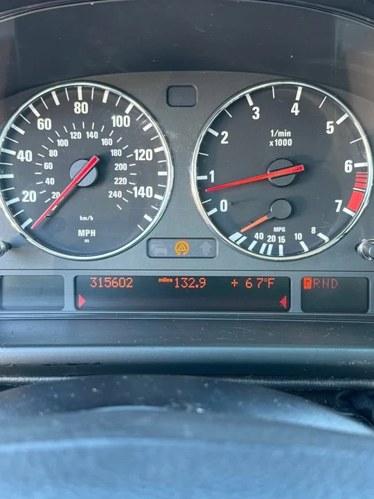 2003 BMW - Image 9 of 12