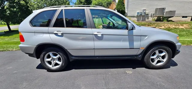 2003 BMW X5 3.0i AWD