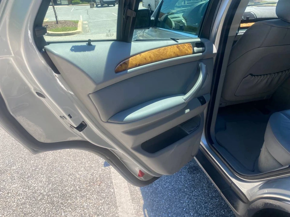 2003 BMW E53 X5 - Image 12 of 17