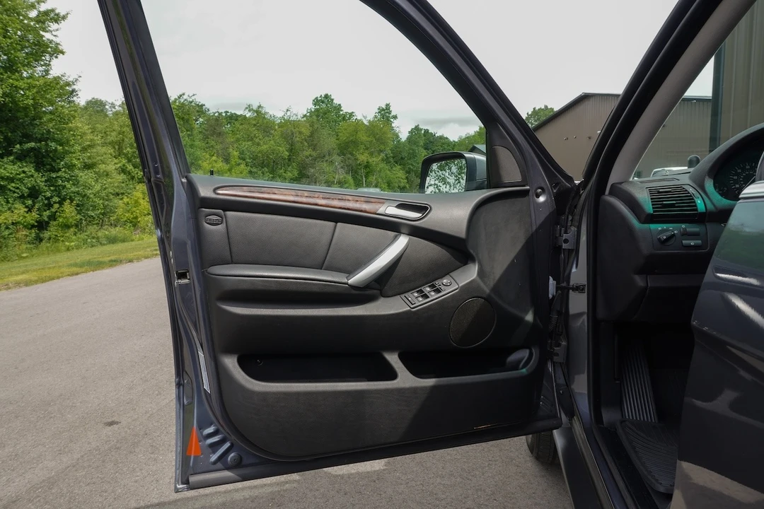 2003 BMW E53 X5 - Image 11 of 31