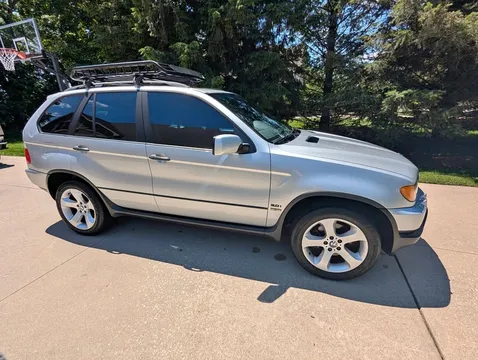 2003 BMW X5 3.0i
