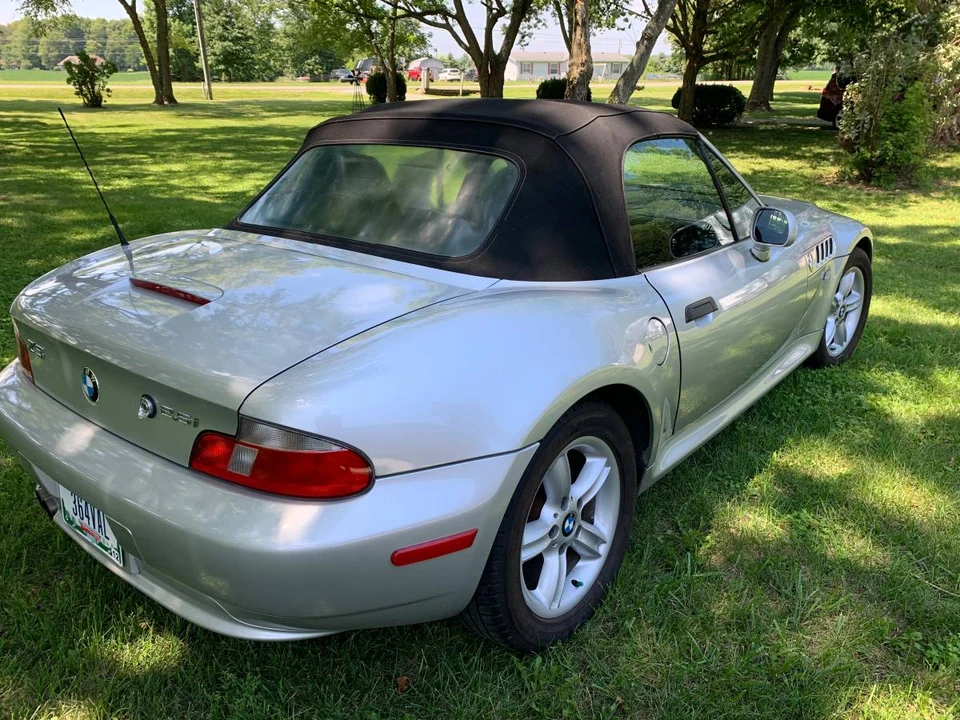 2002 BMW Z3 - Image 5 of 7