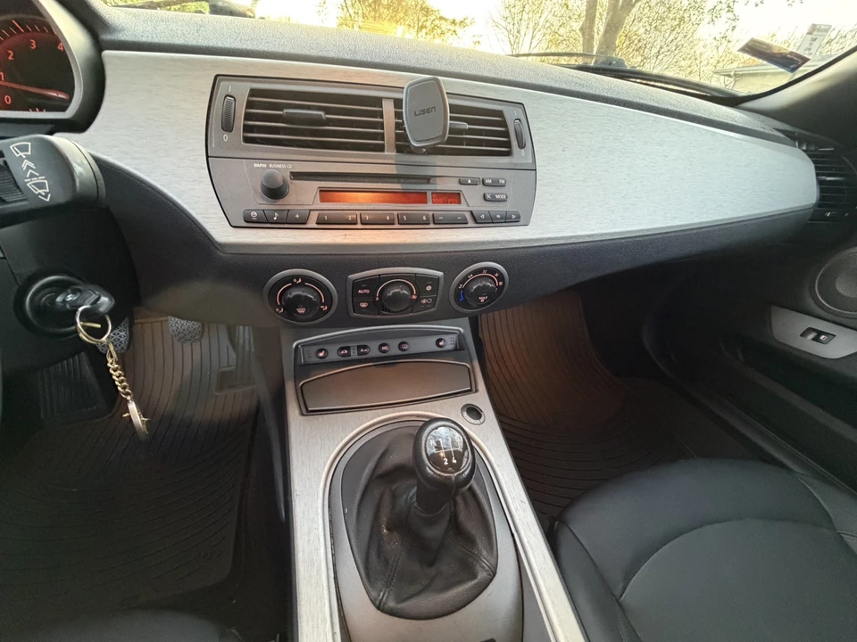 2003 BMW E85 Z4 Roadster - Image 16 of 31