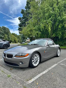 2003 BMW Z4 2.5i Roadster 2D