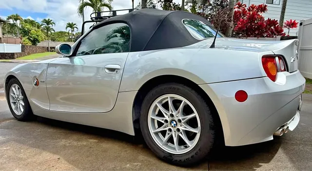 2003 BMW Z4 2.5i Roadster
