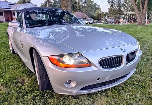 2003 BMW Z4 2.5L 5-Speed
