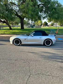 2003 BMW Z4 3.0i Roadster 2D