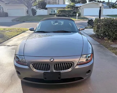 2003 BMW Z4 3.0i Roadster 2D