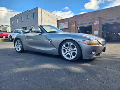 2003 BMW Z4 3.0si Roadster 2D