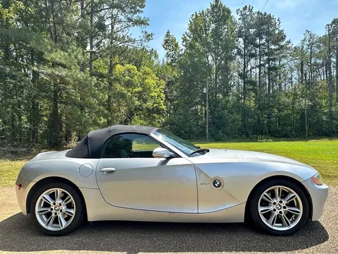 2003 BMW Z4 3.0si Roadster 2D