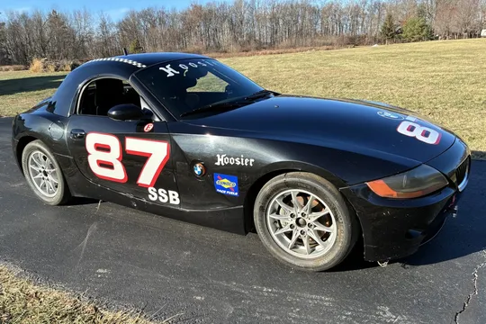 2003 BMW Z4 Roadster 2.5i 5-Speed Race Car