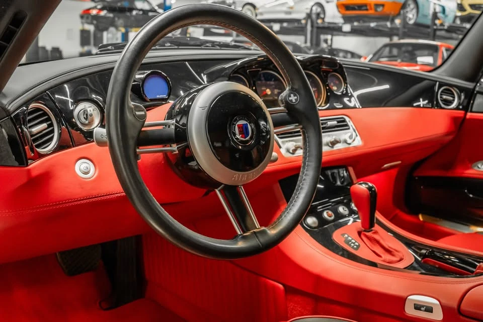 2003 BMW Z8 - Image 11 of 19