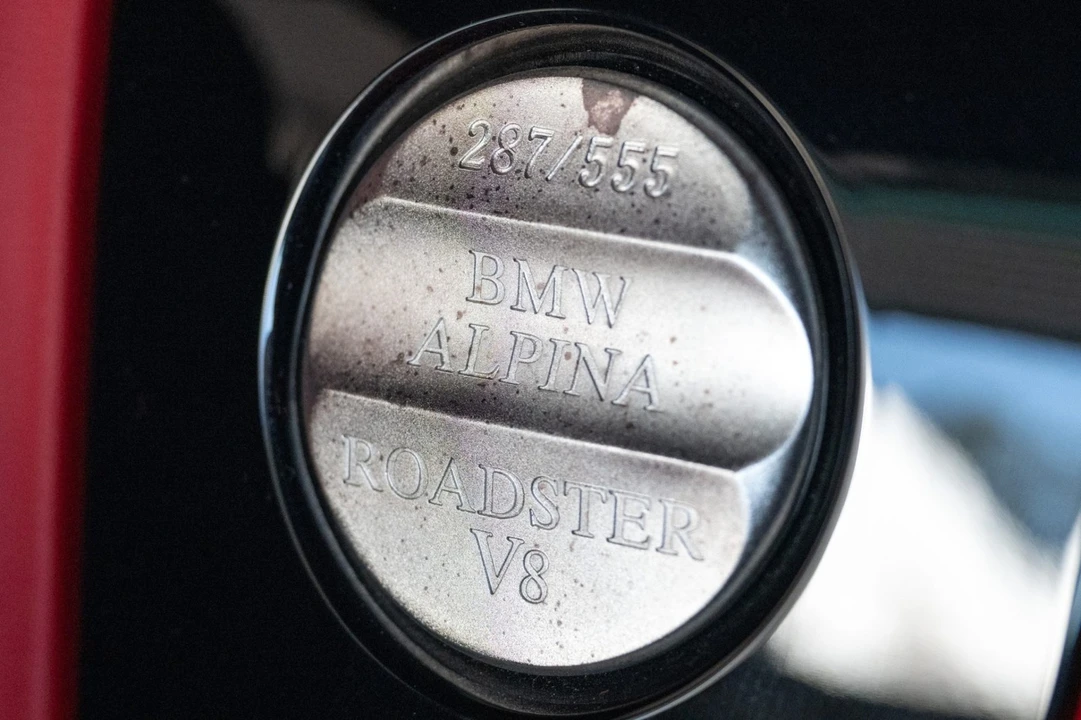 2003 BMW Z8 - Image 15 of 21