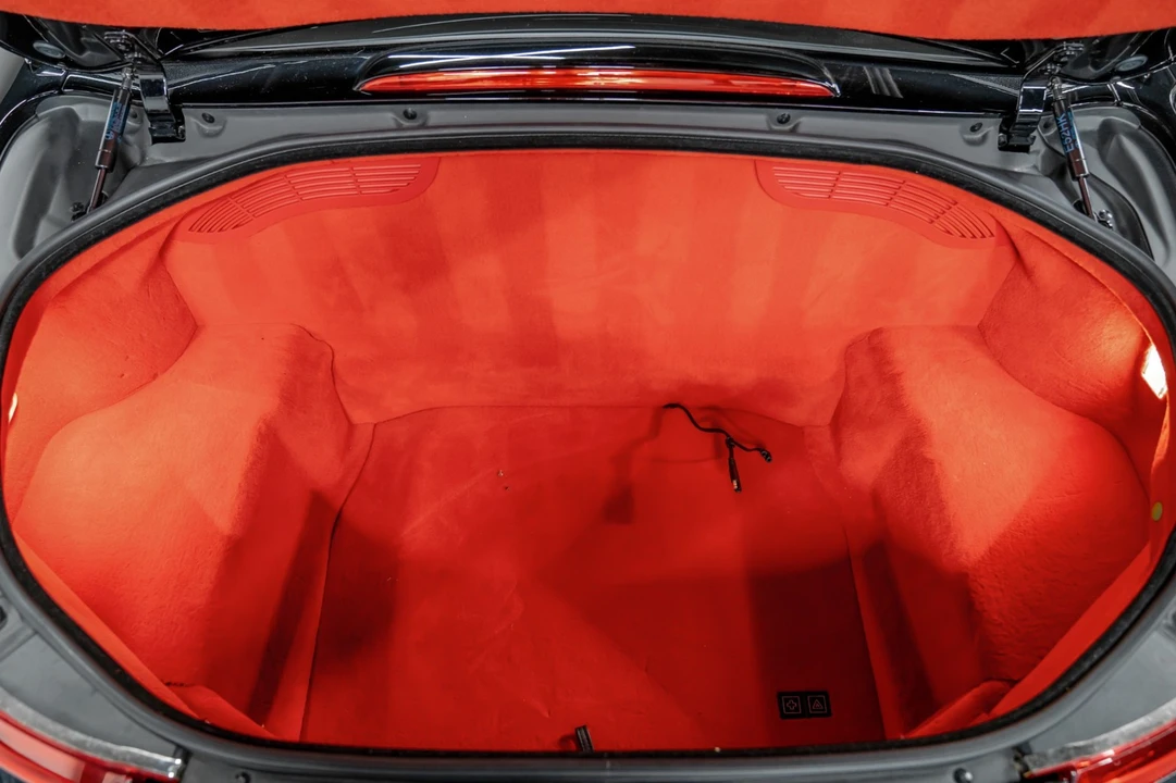 2003 BMW Z8 - Image 19 of 21