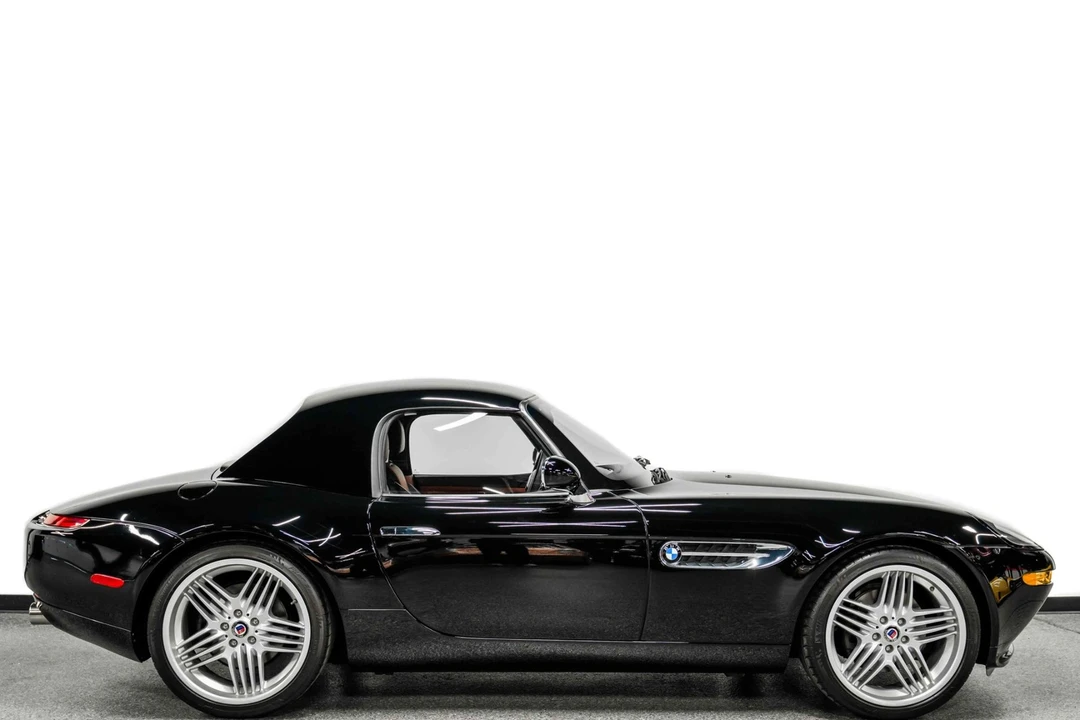 2003 BMW Z8 - Image 2 of 21