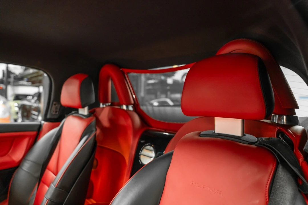 2003 BMW Z8 - Image 17 of 21