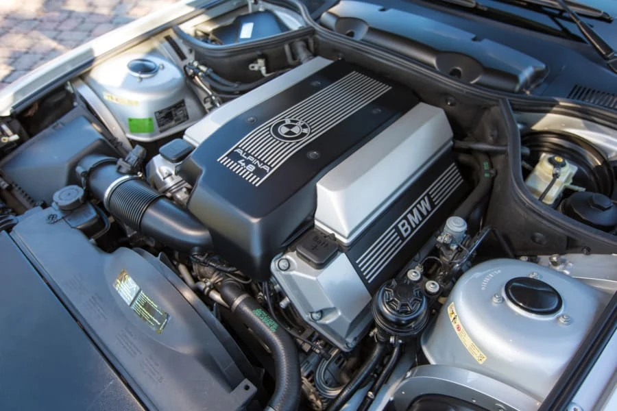 2003 BMW Z8 - Image 6 of 12