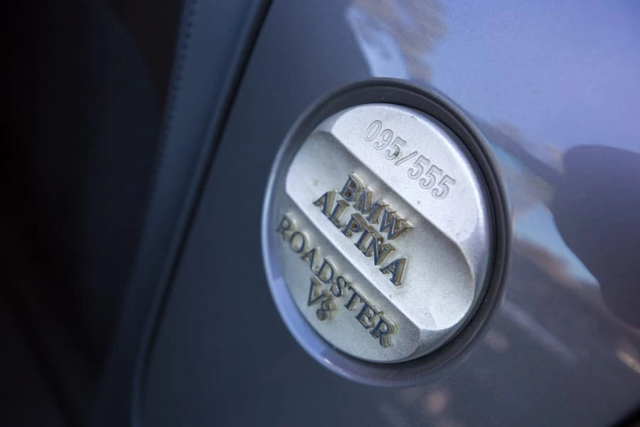 2003 BMW Z8 - Image 11 of 12