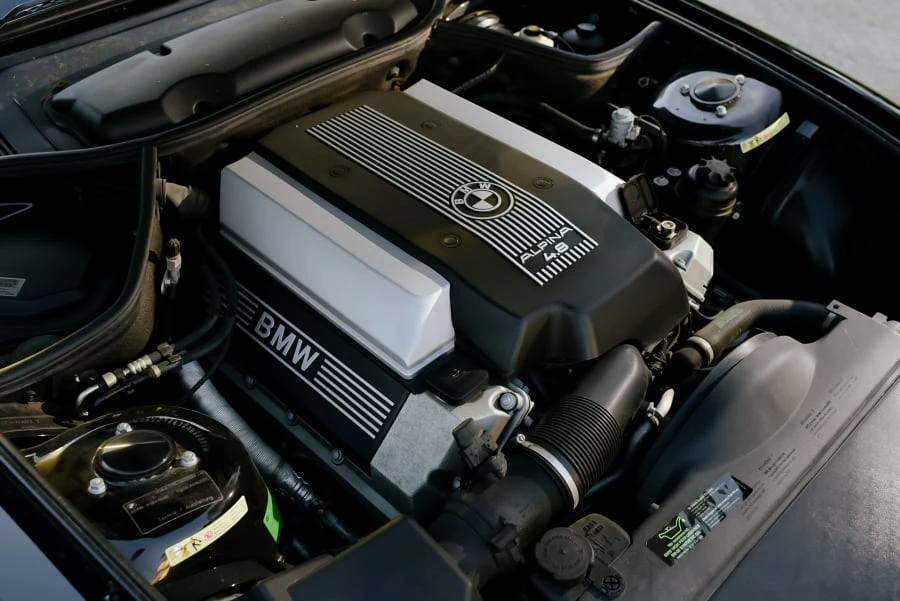 2003 BMW Z8 - Image 7 of 12