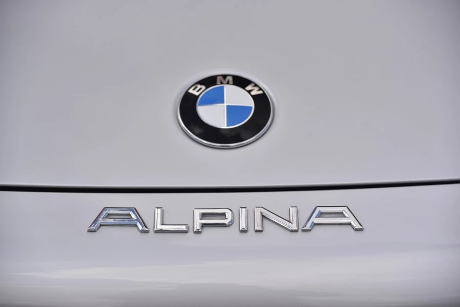 2003 BMW Z8 - Image 11 of 31