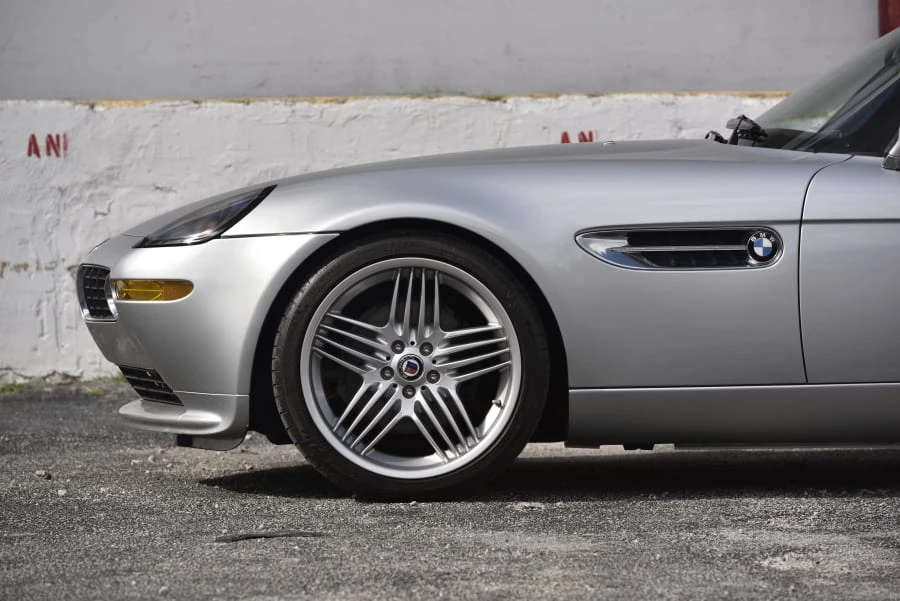 2003 BMW Z8 - Image 14 of 31