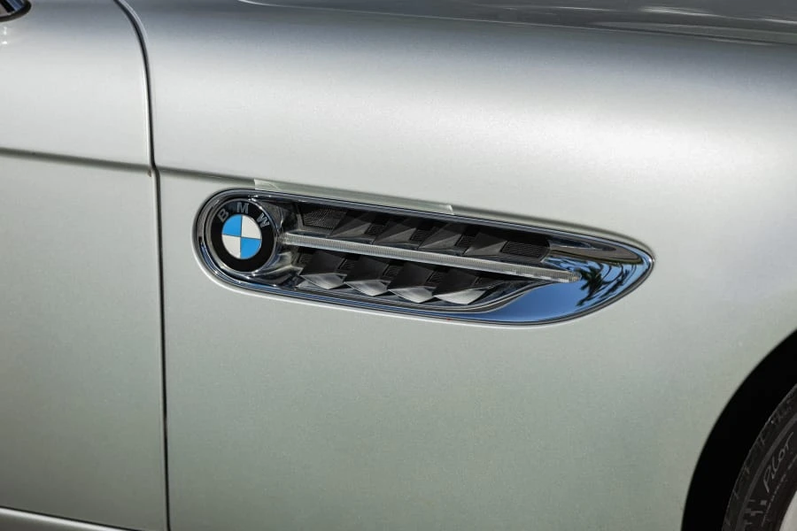 2003 BMW Z8 - Image 16 of 31